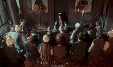 Ne Hoş Bir Meclise Geldim